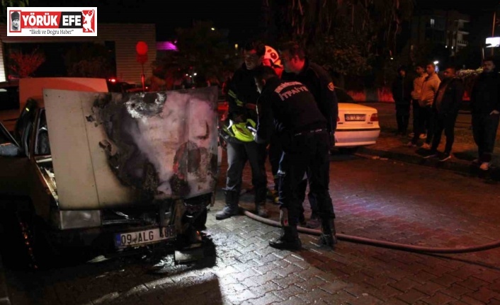 Park halindeki otomobil küle döndü