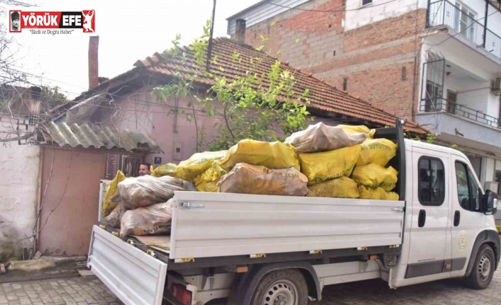 İncirliova Belediyesi’nden ailelere yakacak desteği