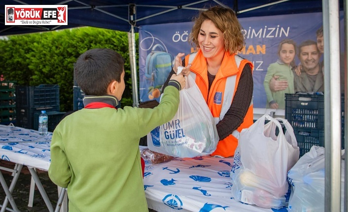 KUŞADASI’NDA ÇOCUKLAR OKULA HER GÜN SAĞLIKLI VE MUTLU BAŞLIYOR
