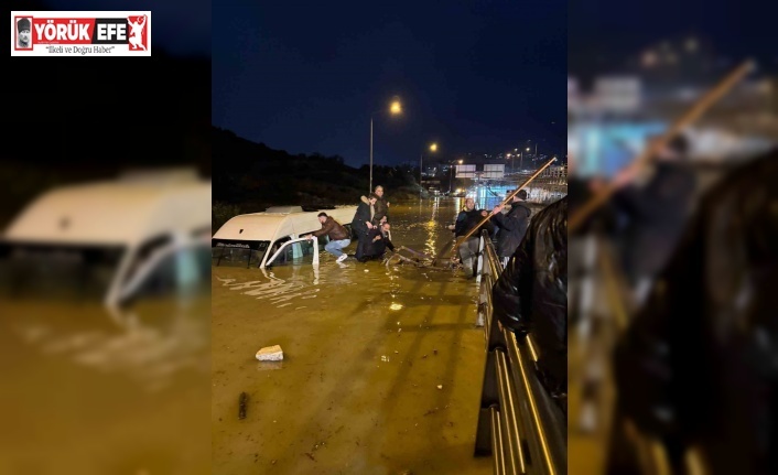 Sele kapılan minibüste can pazarı