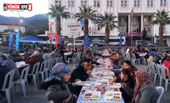 Aydınlılar, Büyükşehirin iftar sofralarında buluşuyor