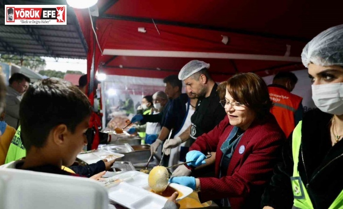 Didim Balat Mahallesi’nde Ramazan bereketi paylaşıldı