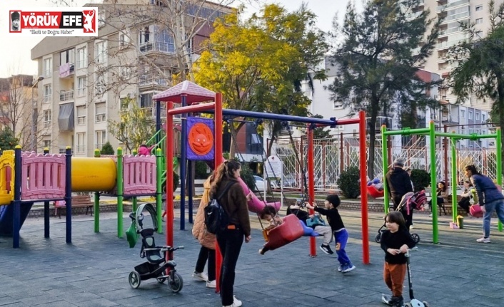 Efeler’in parkları yenileniyor