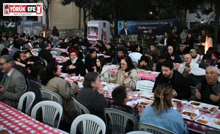 Kuşadası’nda Ramazan ayının bereketi paylaştıkça çoğalıyor