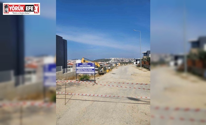 Kuşadası’nda yol yapım çalışmaları sürüyor