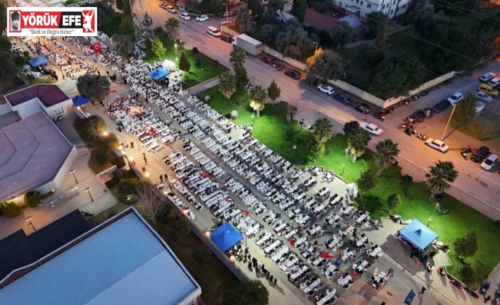 Nazilli’de vatandaşlar iftar sofrasında buluştu